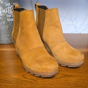 Sorel Tan Ankle Booties